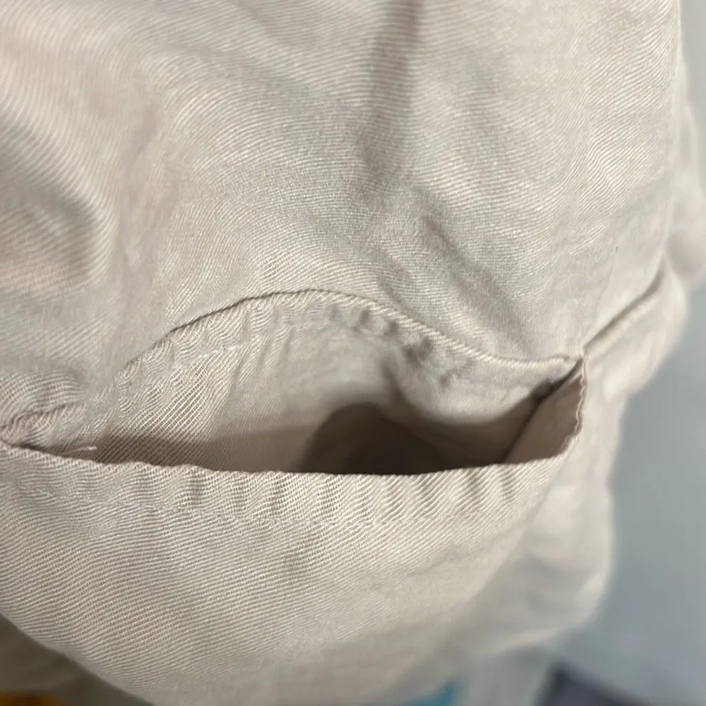 ✨Aritzia Wilfred Free Khaki Sz Large Shorts✨ - Image 7