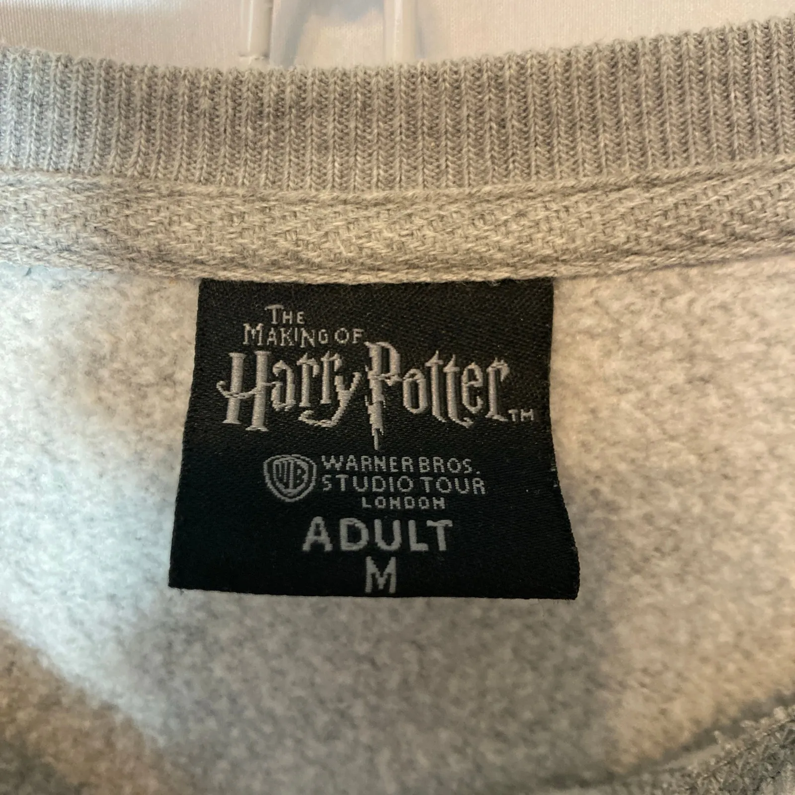 Harry Potter Warner Bros Studio London Ravenclaw Gray Varsity Crew Neck Sweater - Image 5