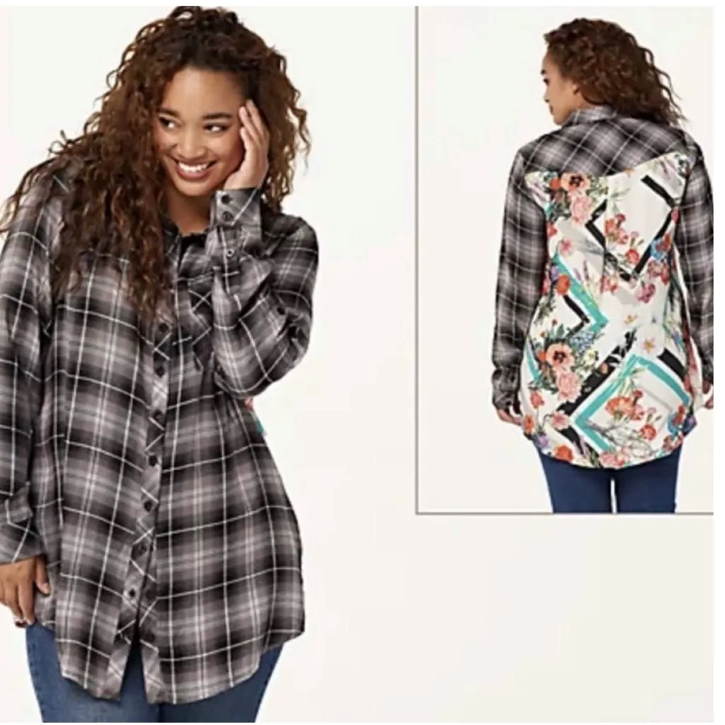 NWT Tolani Collection Neicy Plaid Floral‎ Button Down Top 1X - Image 2