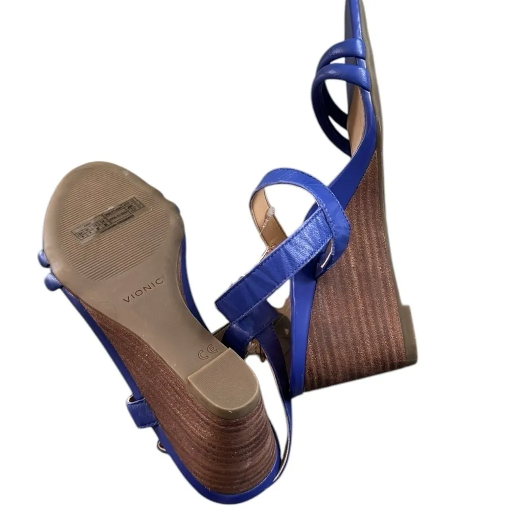 Vionic Emmy Backstrap Wedge Sandal 6‎ Blue - Image 6