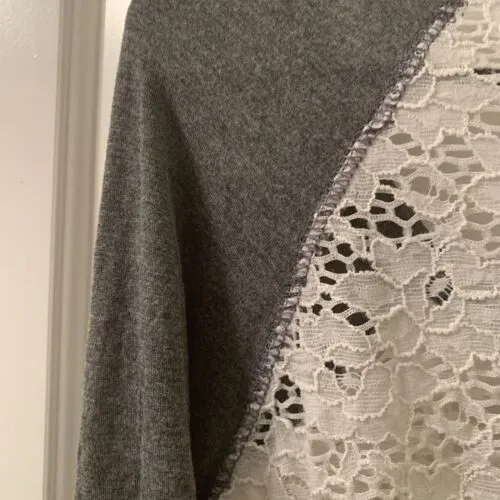 Maurices Shirt Women's Long Sleeve Lace Top Blouse Shirt Size XL Beige Gray - Image 12