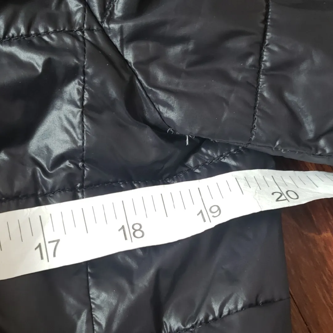 Prada Women's Black Quilted Down Puffer Jacket Size 42 Chic Feminine Cozy Winter - Image 7