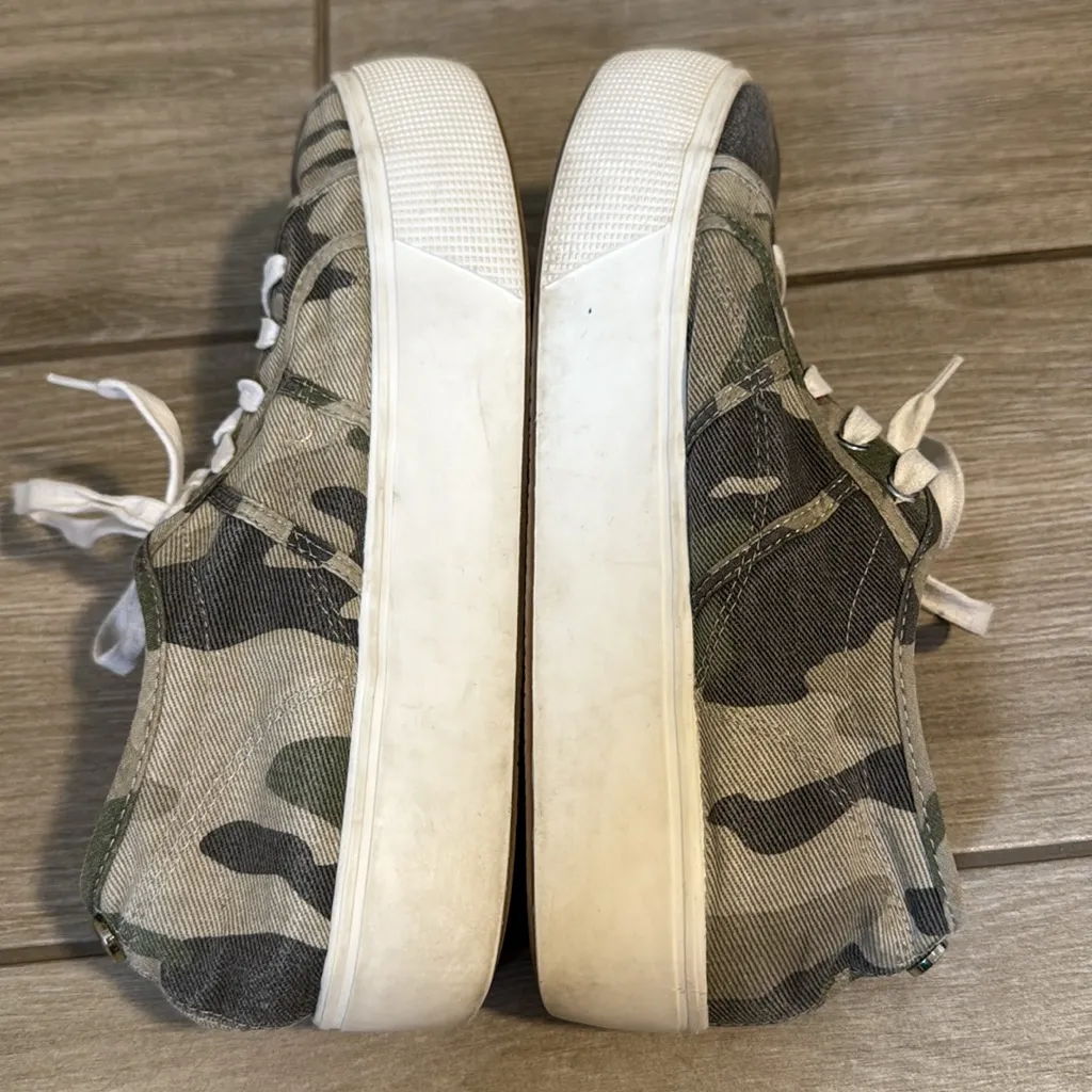 Steve Madden womens Emmi platform sneakers camo size 10‎ - Image 7