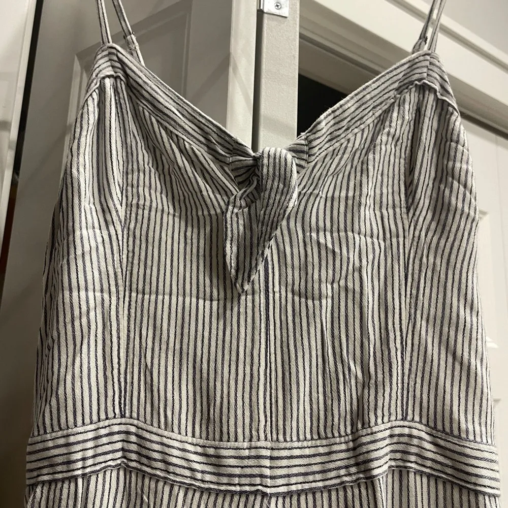 Abercrombie & Fitch Blue and White Striped Smocked Waist Jumpsuit Small Tall - Image 5