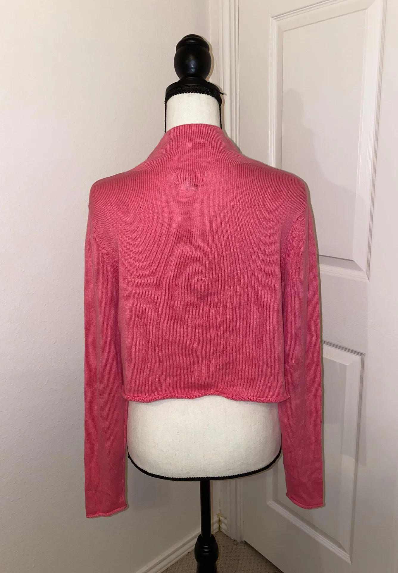 Y2K Neon Pink Long Sleeve Mock Ribbed Cropped Sweater Size Medium - Image 3