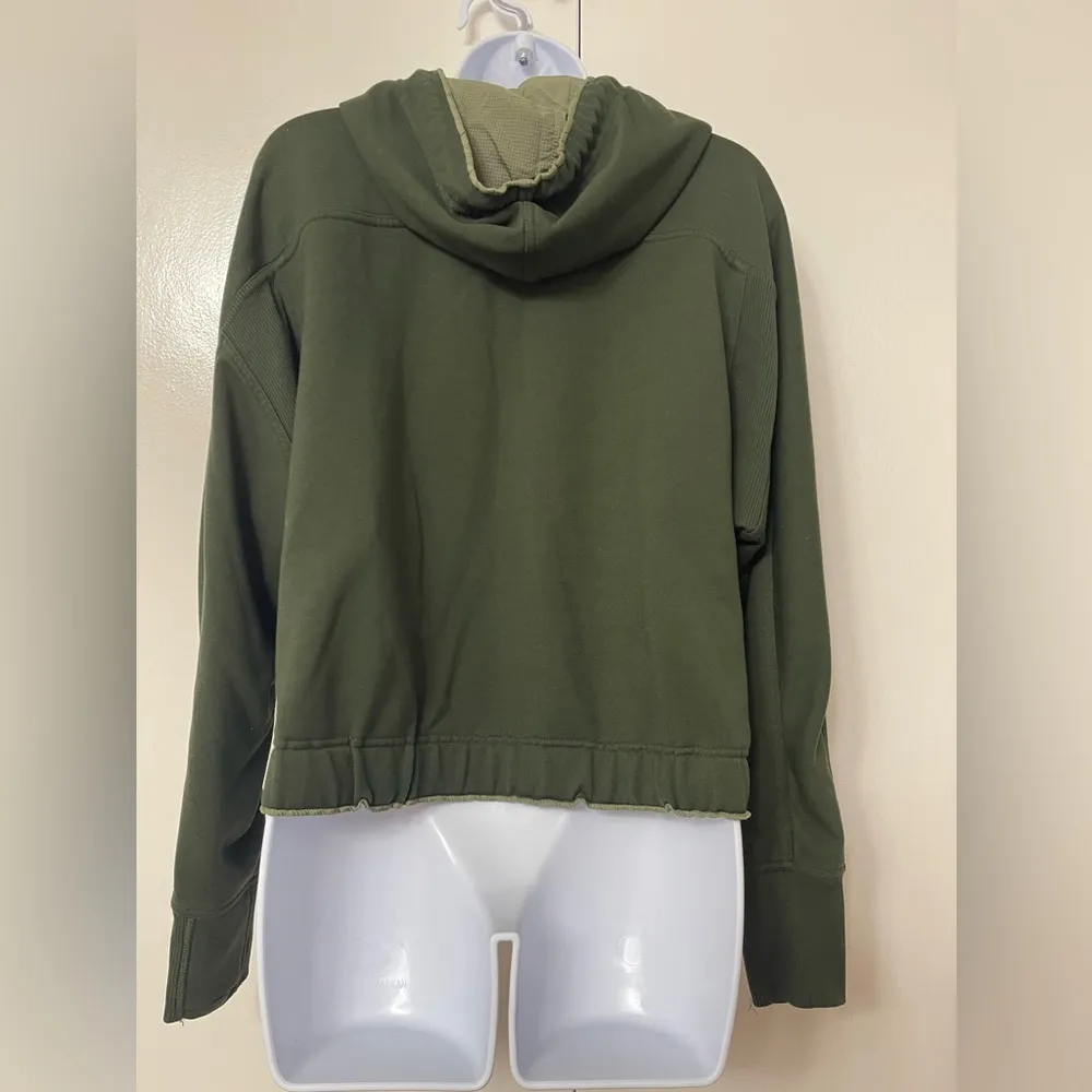 Athleta Ascend Warm Up Hoodie - Image 4