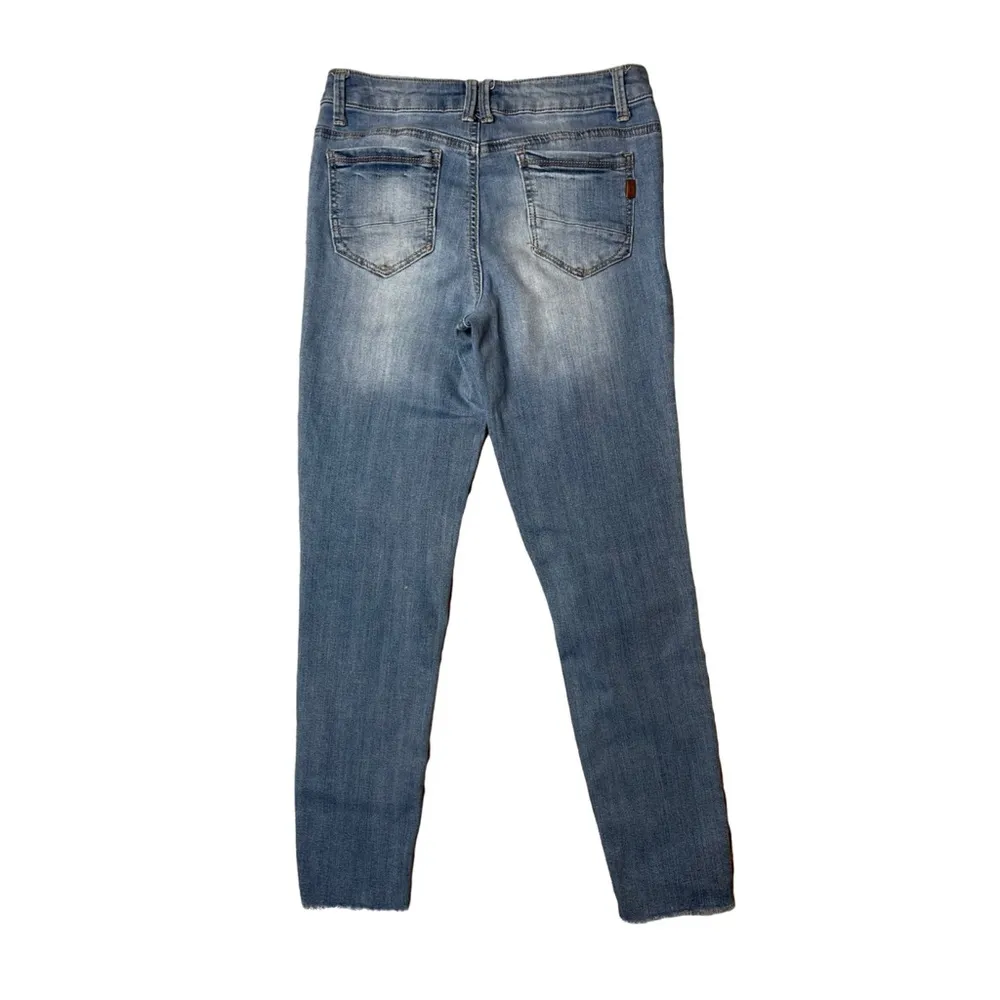 1822 Denim‎ | Women’s Low Rise Distressed Jeans - Size 6 - Image 2