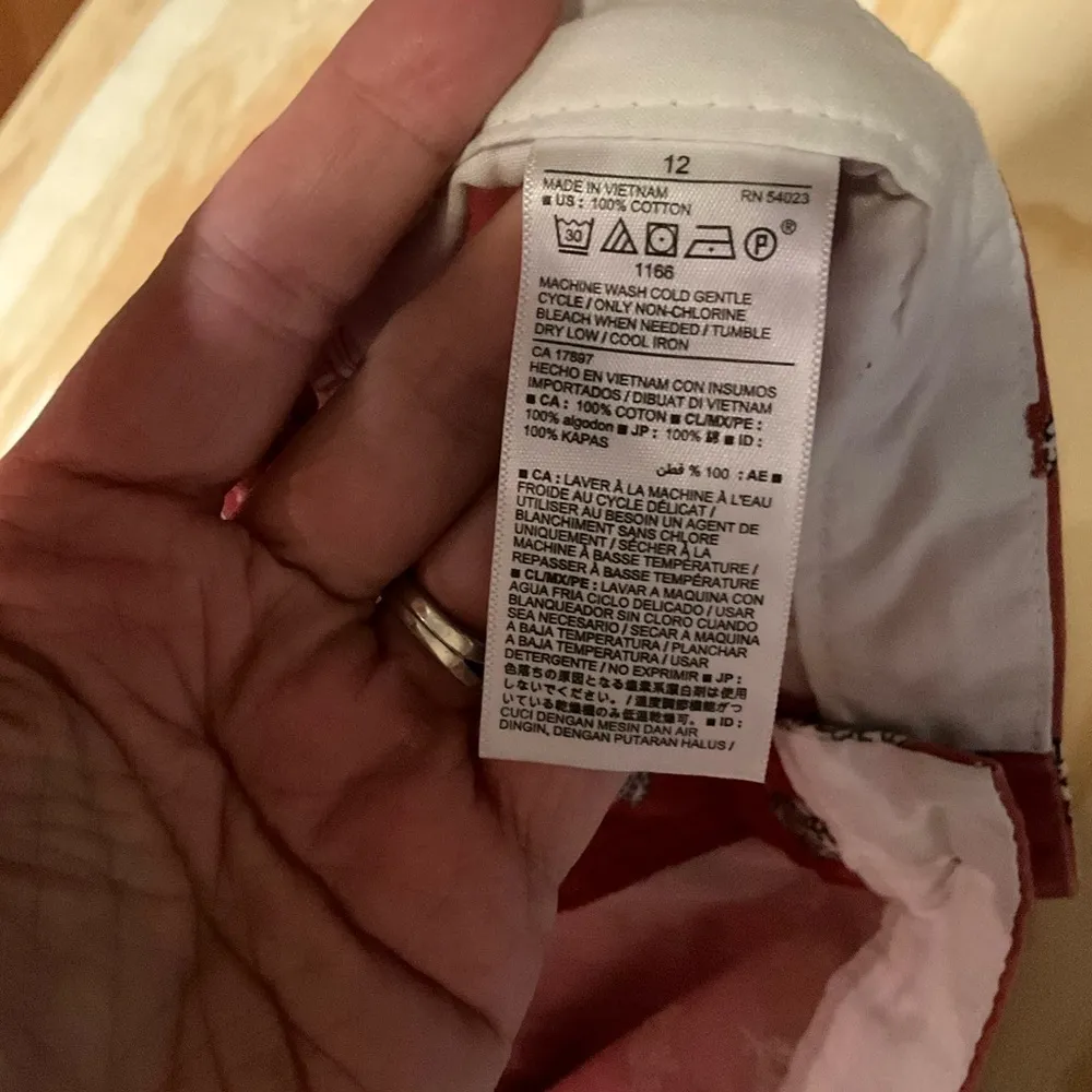 Old Navy wild flower floral print twill shorts‎ 12 - Image 4