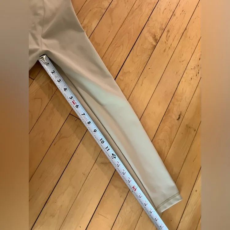 Outdoor Voices Frost Knit Beige Fitted Quarter Zip - Image 8