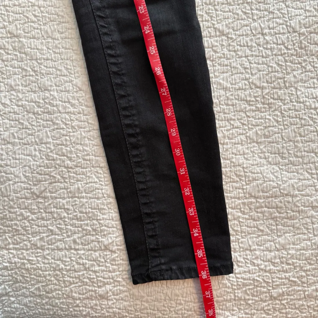 TRUE RELIGION JENNIE MID RISE CURVY SKINNY JEAN SIZE 27 - Image 10