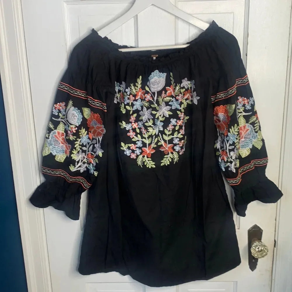 Free People Boho Fleur Du Jour Floral Embroidered Black Dress Size XS W-043 - Image 3