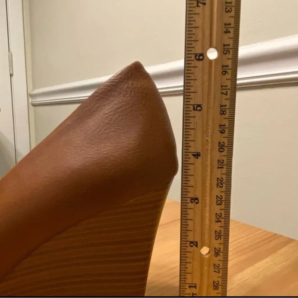 Jessica Simpson  Tan  Wedge Heels - Image 6