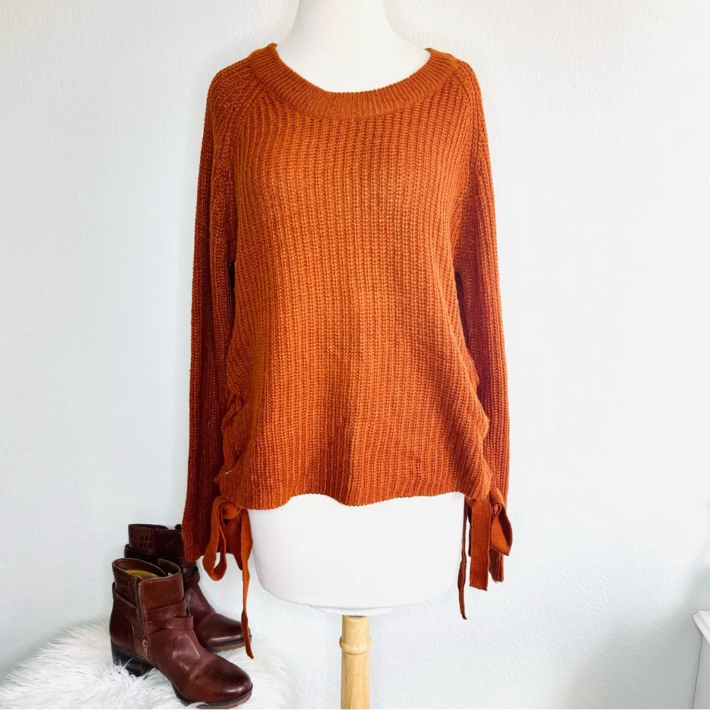 Knit Side Lace - Image 3