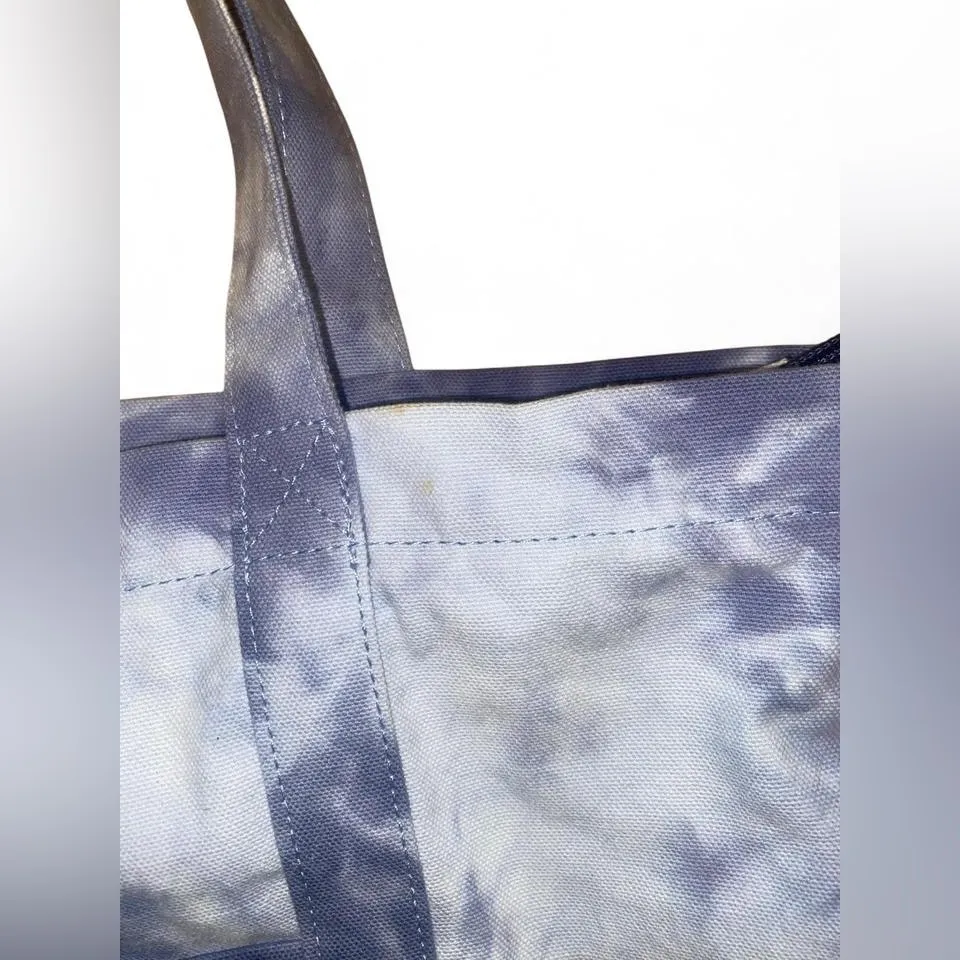 VS PINK blue and white tie-dye tote bag - Image 2