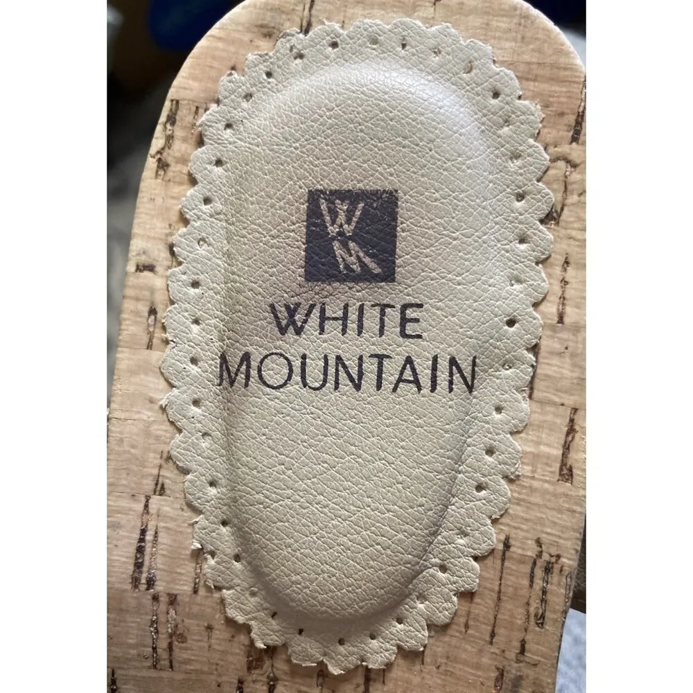 *White Mountain Sandals Women’s Size 8 Gold Wedge Thong Rhinestone Bling Slip On - Image 13