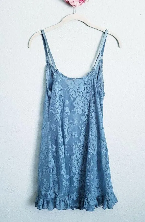 Victoria's Secret Cornflower Blue Lace Slip - Image 5