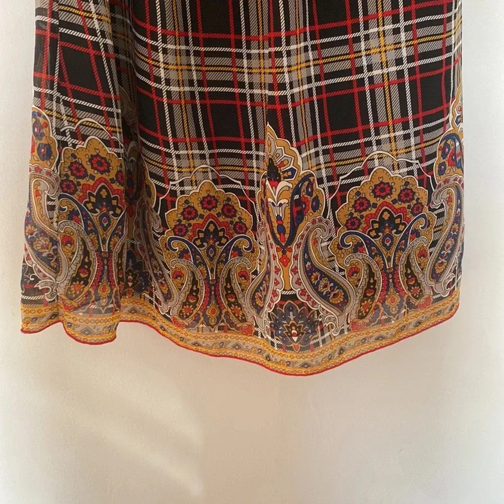 Black and Multicolor Plaid Juniors Long Sleeve Dress Size undefined - Image 4