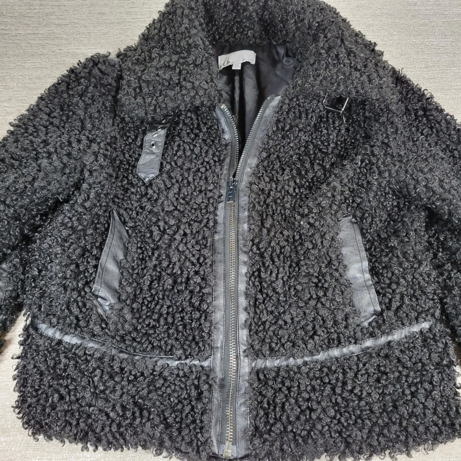 dh NEW YORK Moto Jacket Womens Med Black Curly Faux Fur Leather Trim Buckles - Image 5