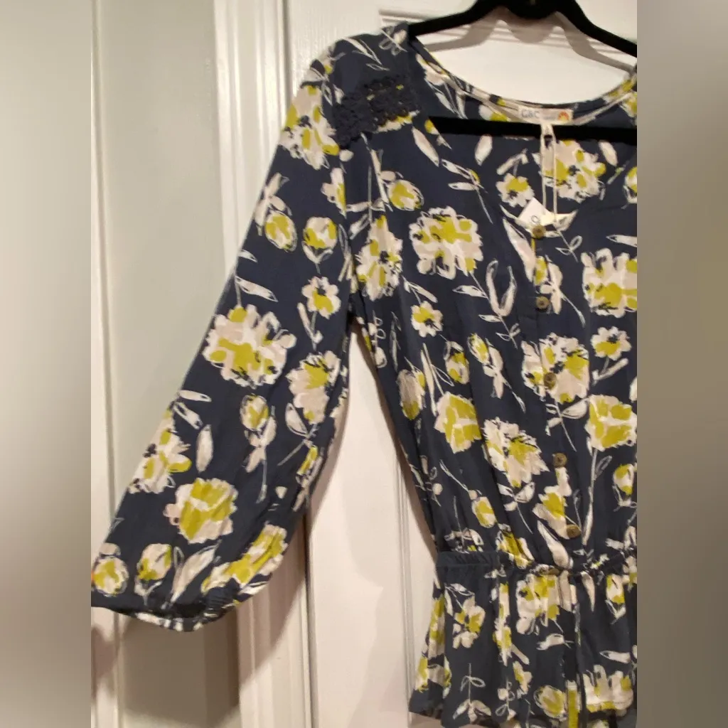 NWT C&C California Size S 3/4 Sleeve Ruffle Waist Lace Button Floral Peasant Top - Image 7