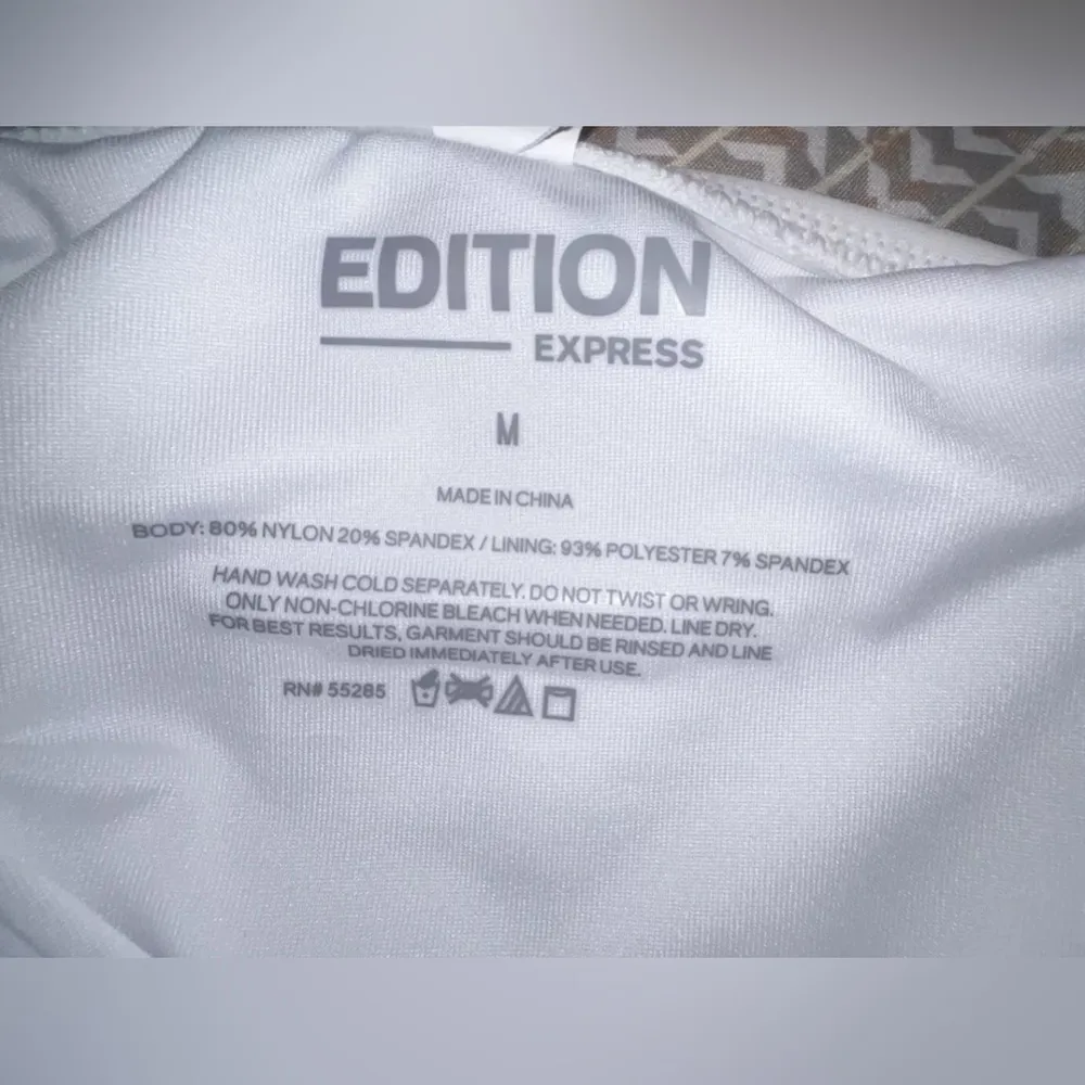 NWT Express Limited Edition Front Tie One Piece White Swimsuit Size Medium - Image 6