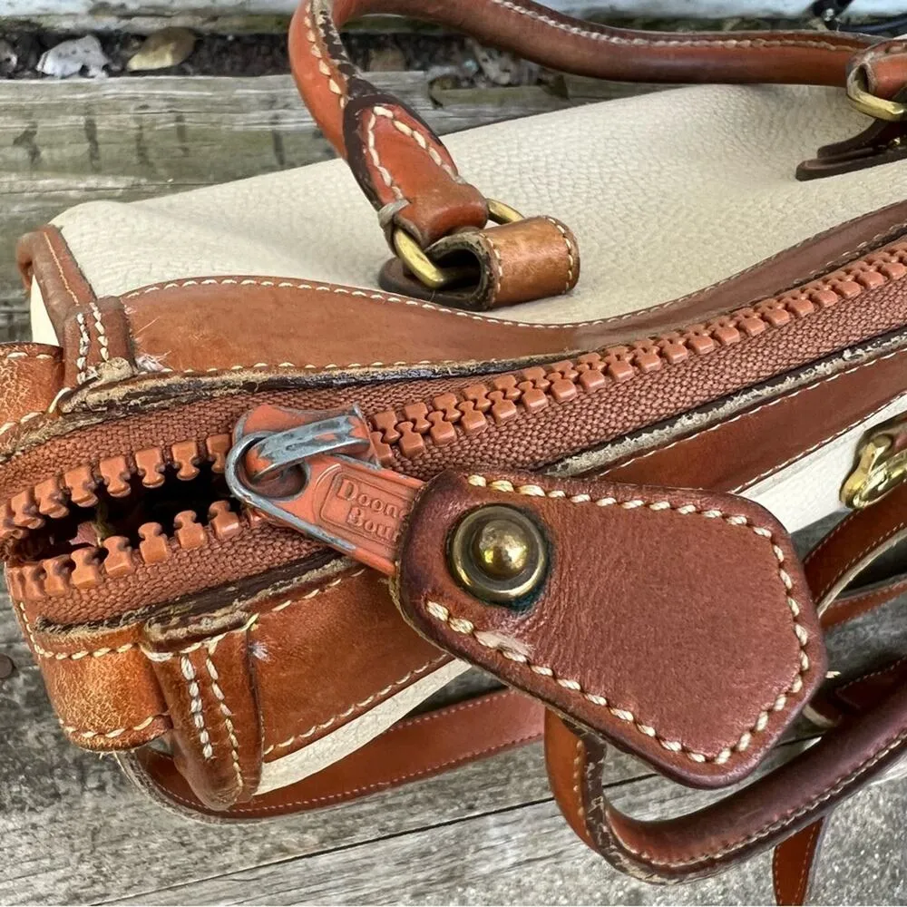 Vintage Dooney & Bourke All Weather Leather Top Handle Crossbody Convertible Bag - Image 7