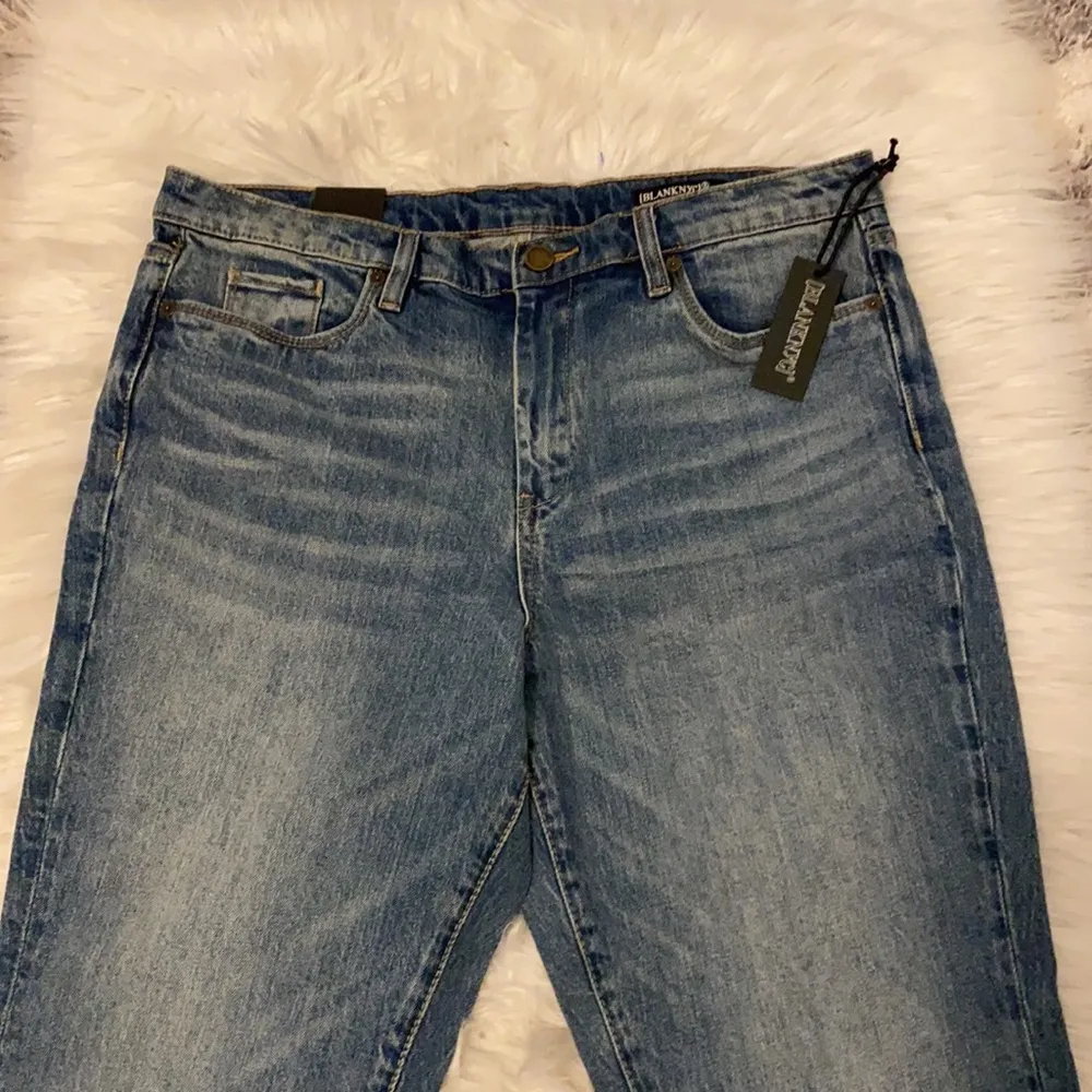 - BlankNYC The Varick Kick Flare Jeans - Image 4