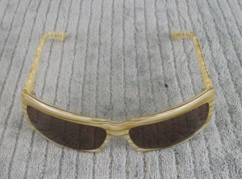 New Divine Eyewear Crush Tan Horn/Polarized Amber Sunglasses NWT Women's - Image 6