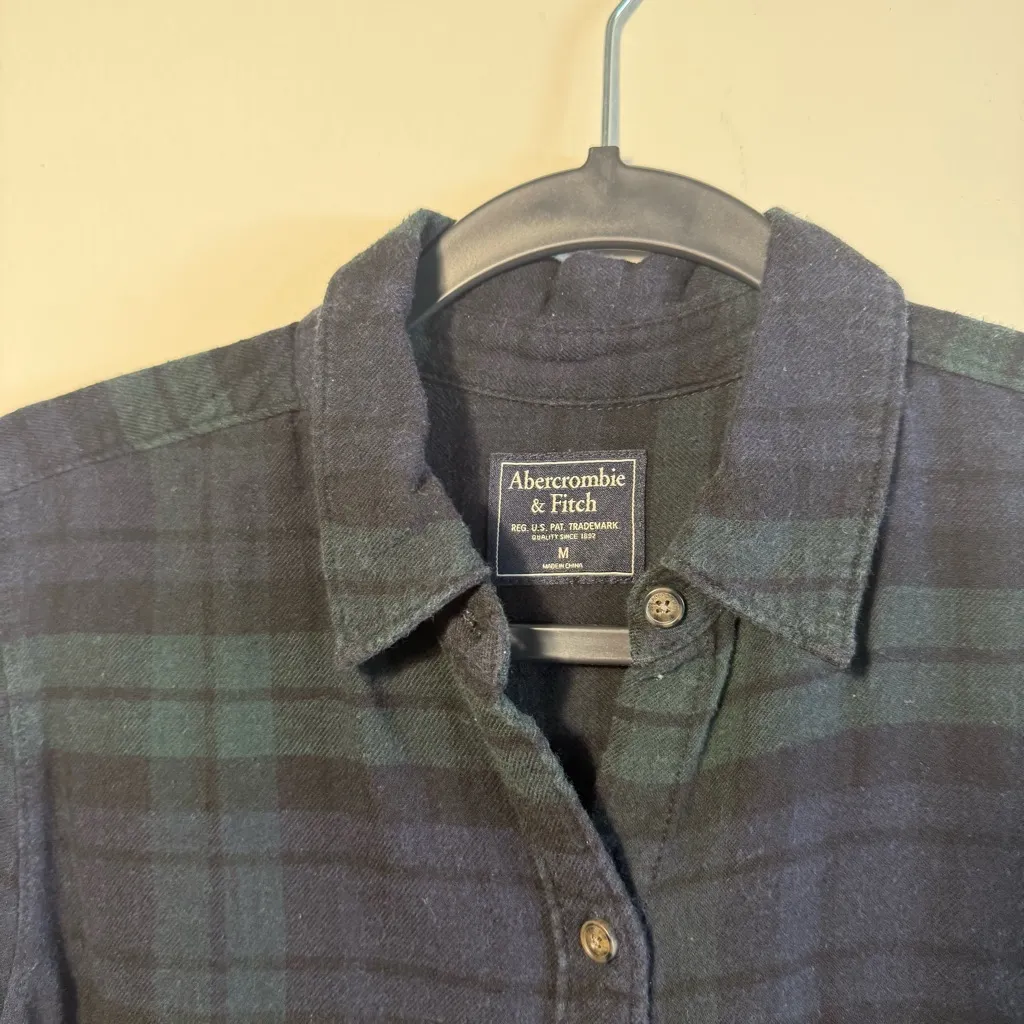 Abercrombie & Fitch Green and Blue Tartan Plaid Button Down Shirt - Image 3