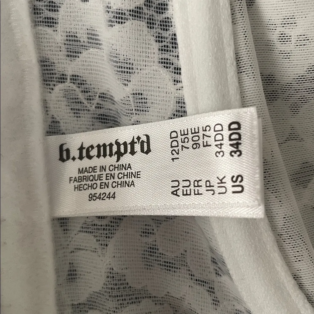 b.tempt'd Ciao Bella Strapless Bra White Size undefined - Image 6