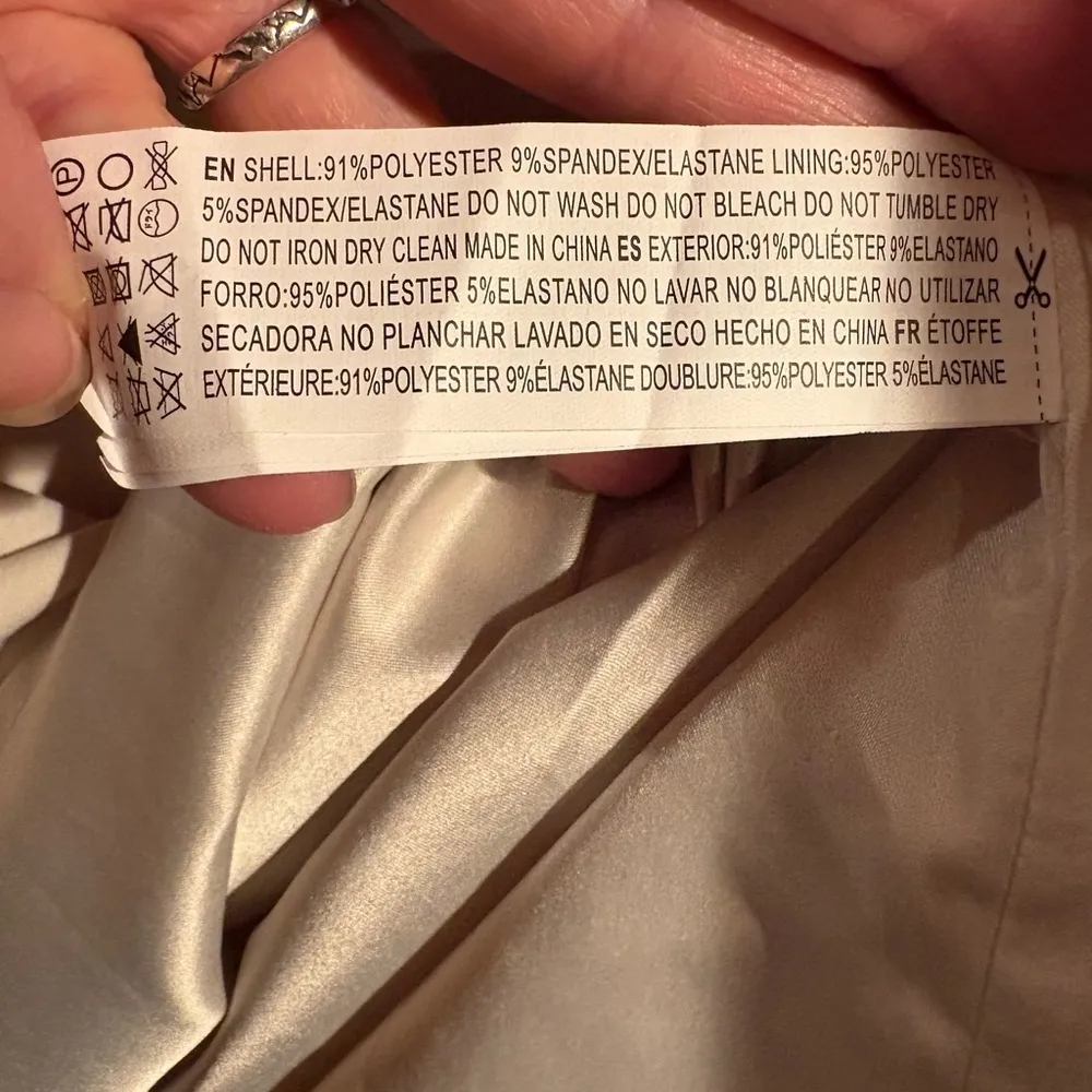 Forever 21 Women's Sleeveless Dress off white Sz L open detail front color - Image 10