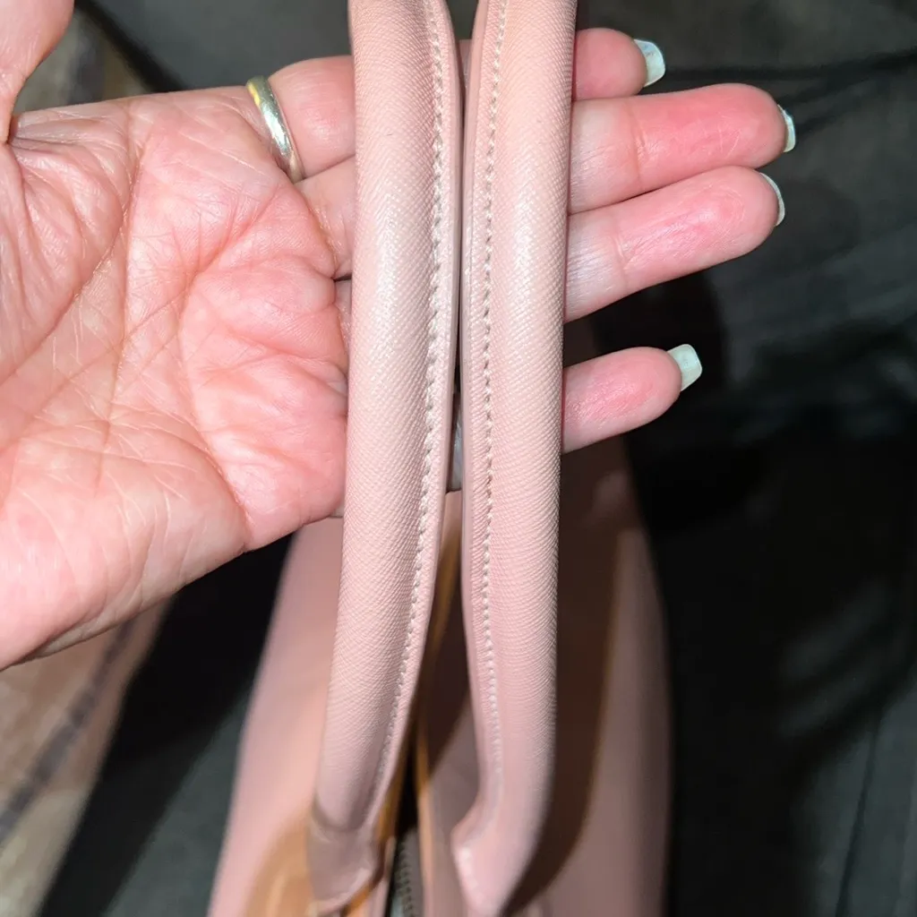 Tory Burch Pink Tote Bag with Signature Logo satchel Barbie, staple piece - Image 3