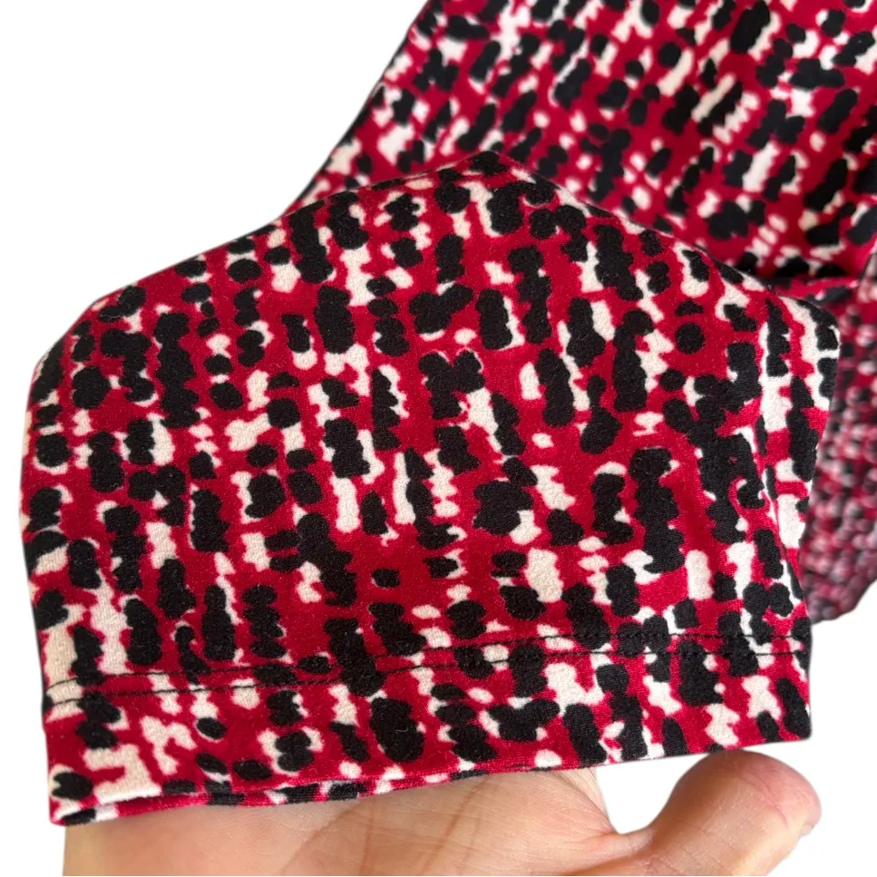 Like New Susan Graver Ruched Turtleneck Top Size 3X - Image 4