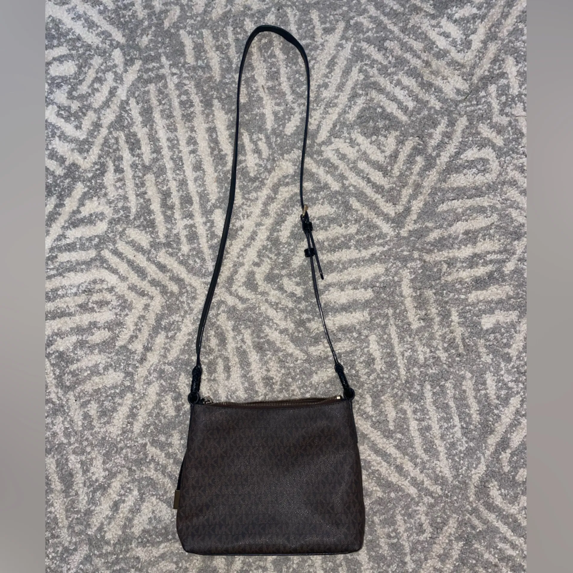 Michael Kors Dark Brown Crossbody Bag - Image 7