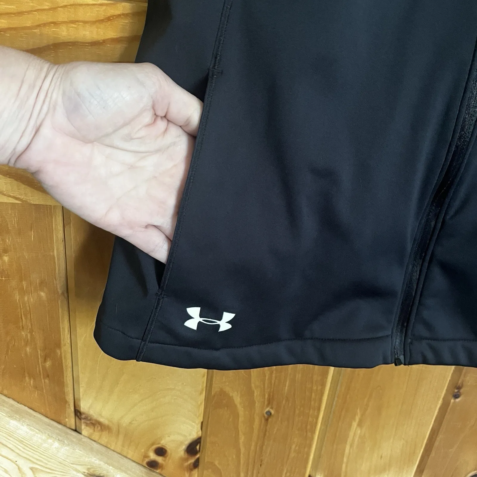 Under Armour Woman's Large‎ Black Blue Athletic Vest Full Zip - Image 3