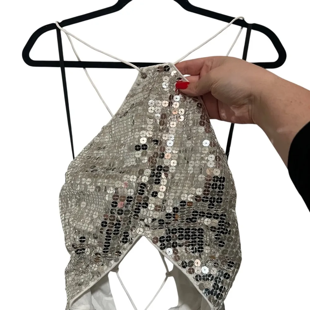 NEW NWT Majorelle Jovanna Sequin Embellished Cutout Maxi Gown In Silver - Image 4