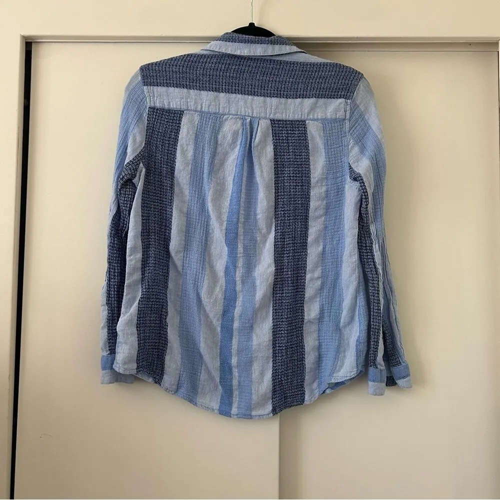 BeachLunchLounge Striped Chambray Cotton Linen Button Down Shirt Women's Small - Image 2