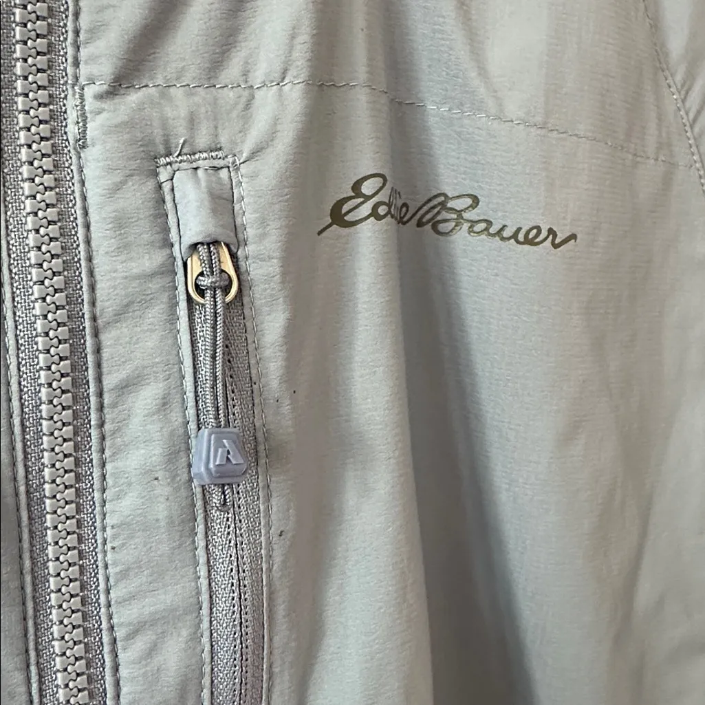 Eddie Bauer Sky Blue Windbreaker ultra light packable - Image 3