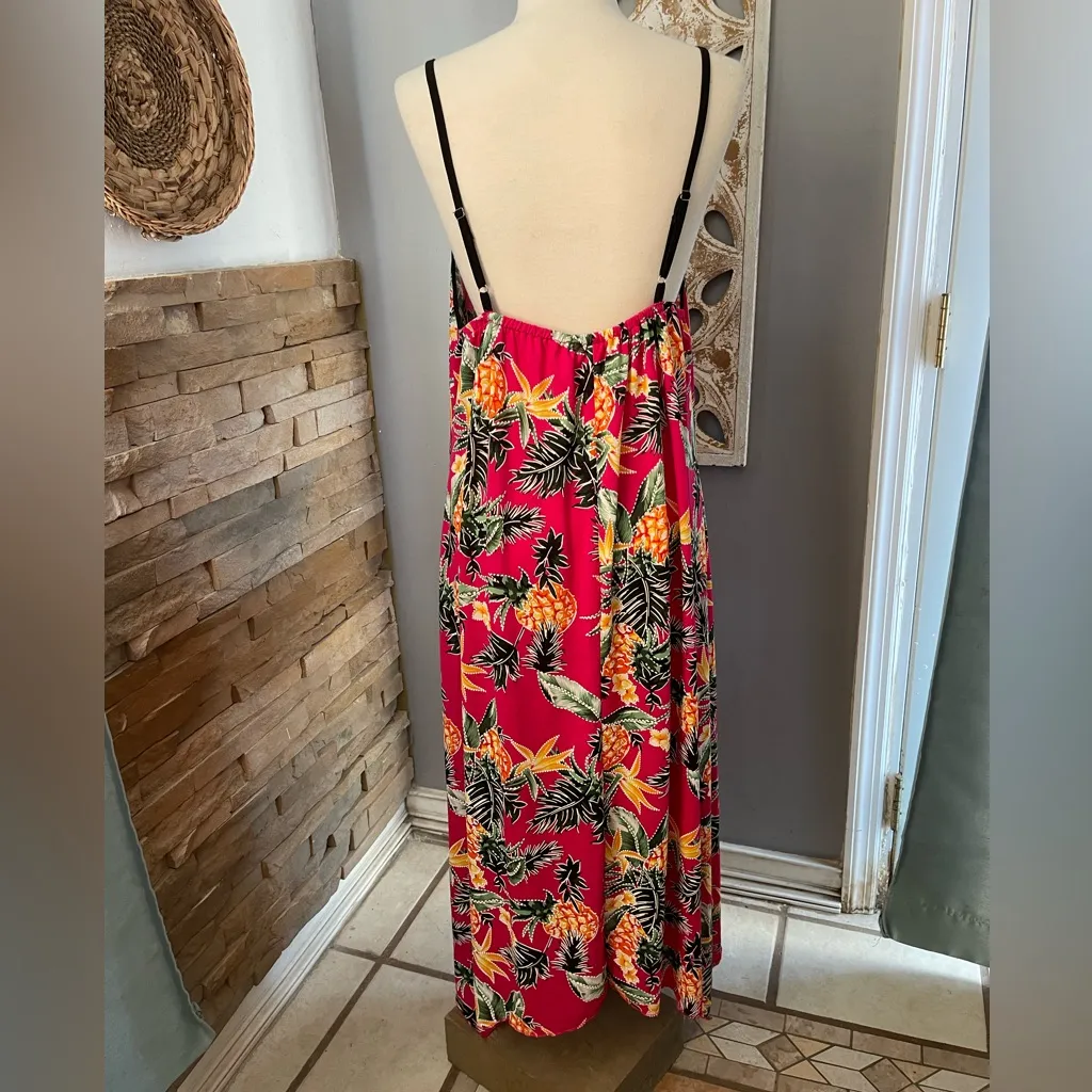 Shoreline Tropical Print Maxi Dress - Black and Pink - Image 3