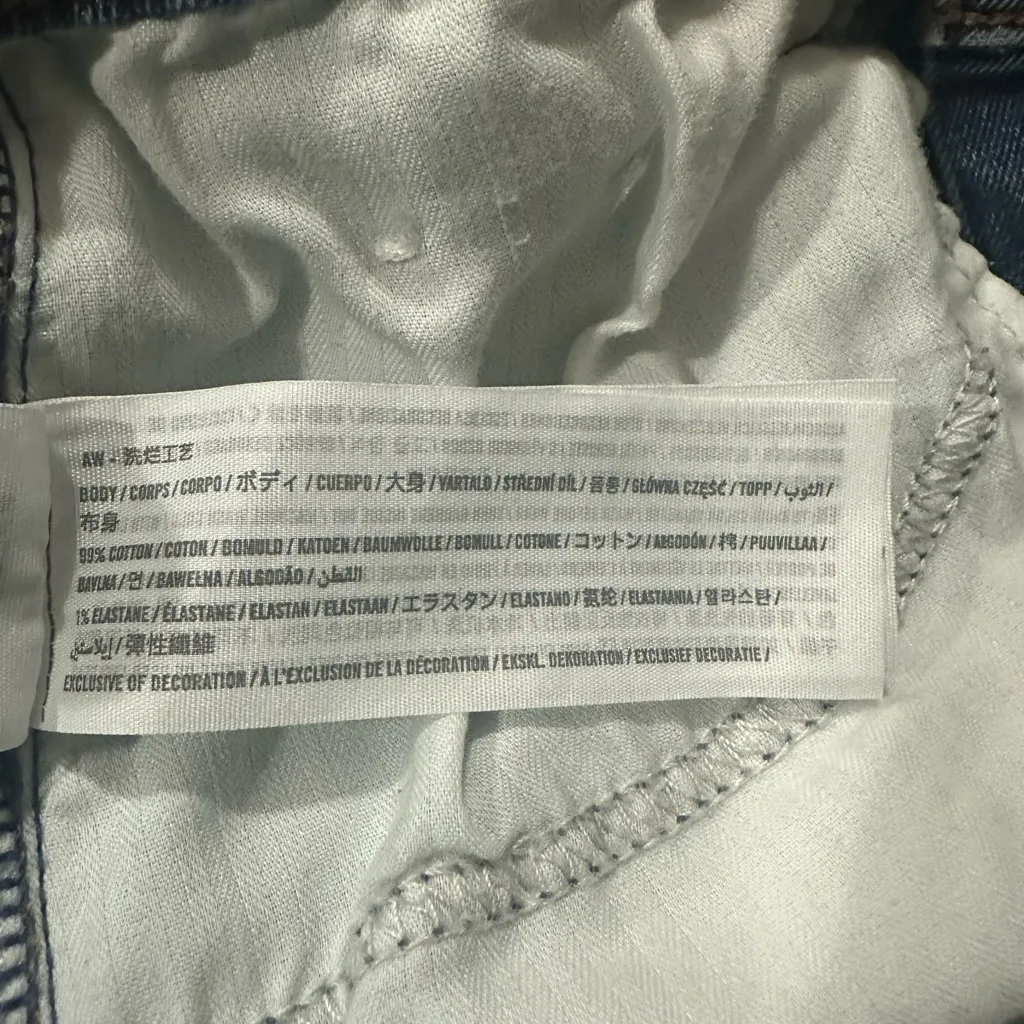 Abercrombie and fitch the ankle straight ultra high rise distressed size 28 or 6 - Image 3