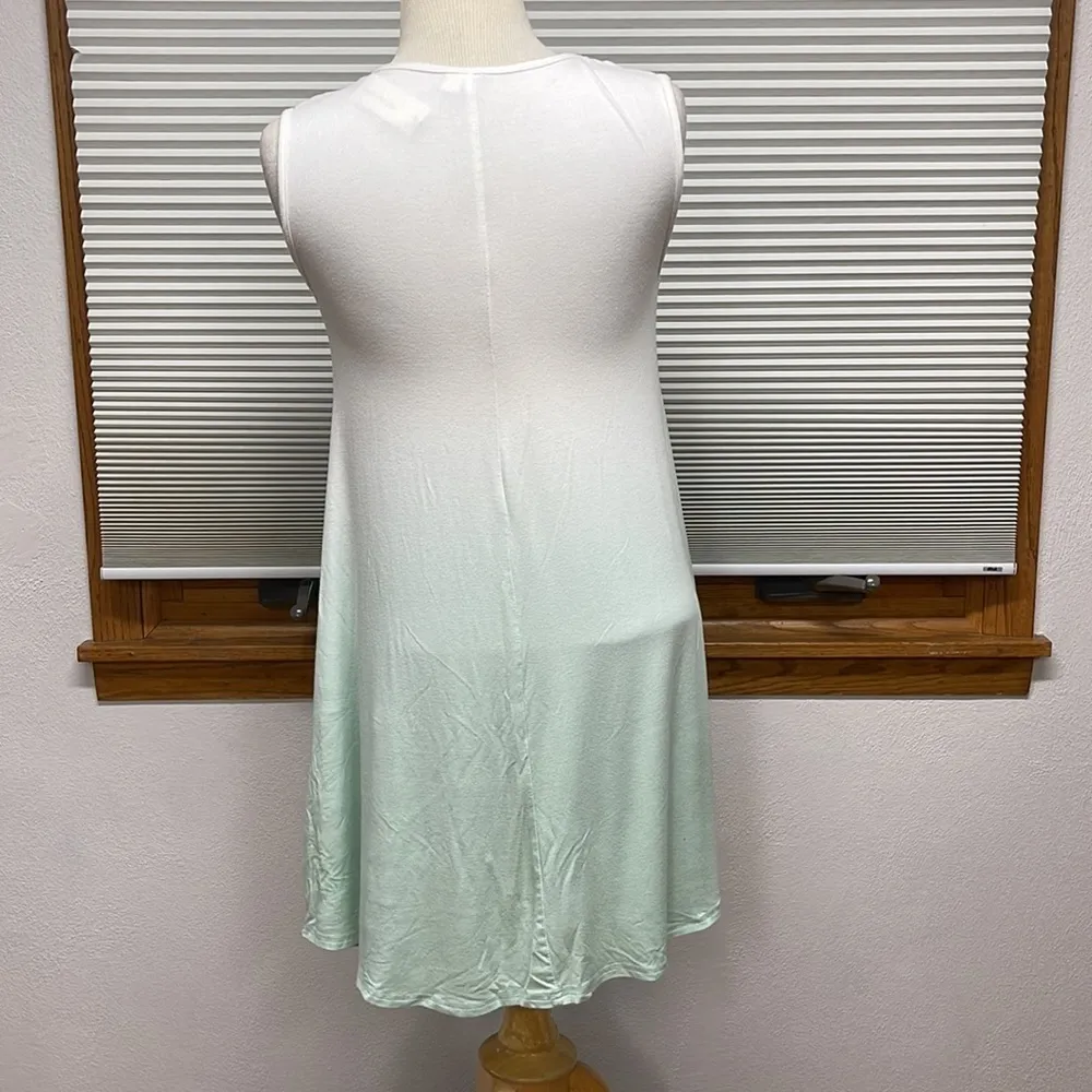 Francesca’s Alya NWT Mint Green Ombre Nora Sleeveless Shift Dress Size Small - Image 6