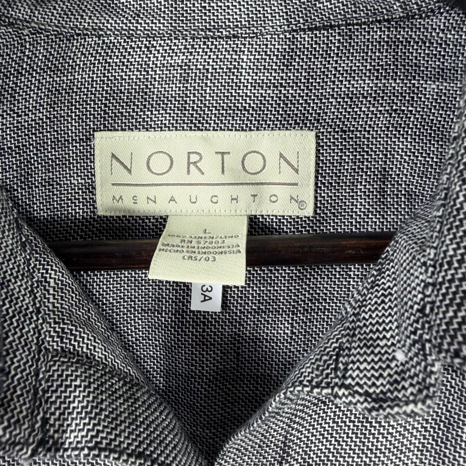 Norton Mcnaughton Collared Gray Linen Button-Up Top Size L Textured Weave - Image 2