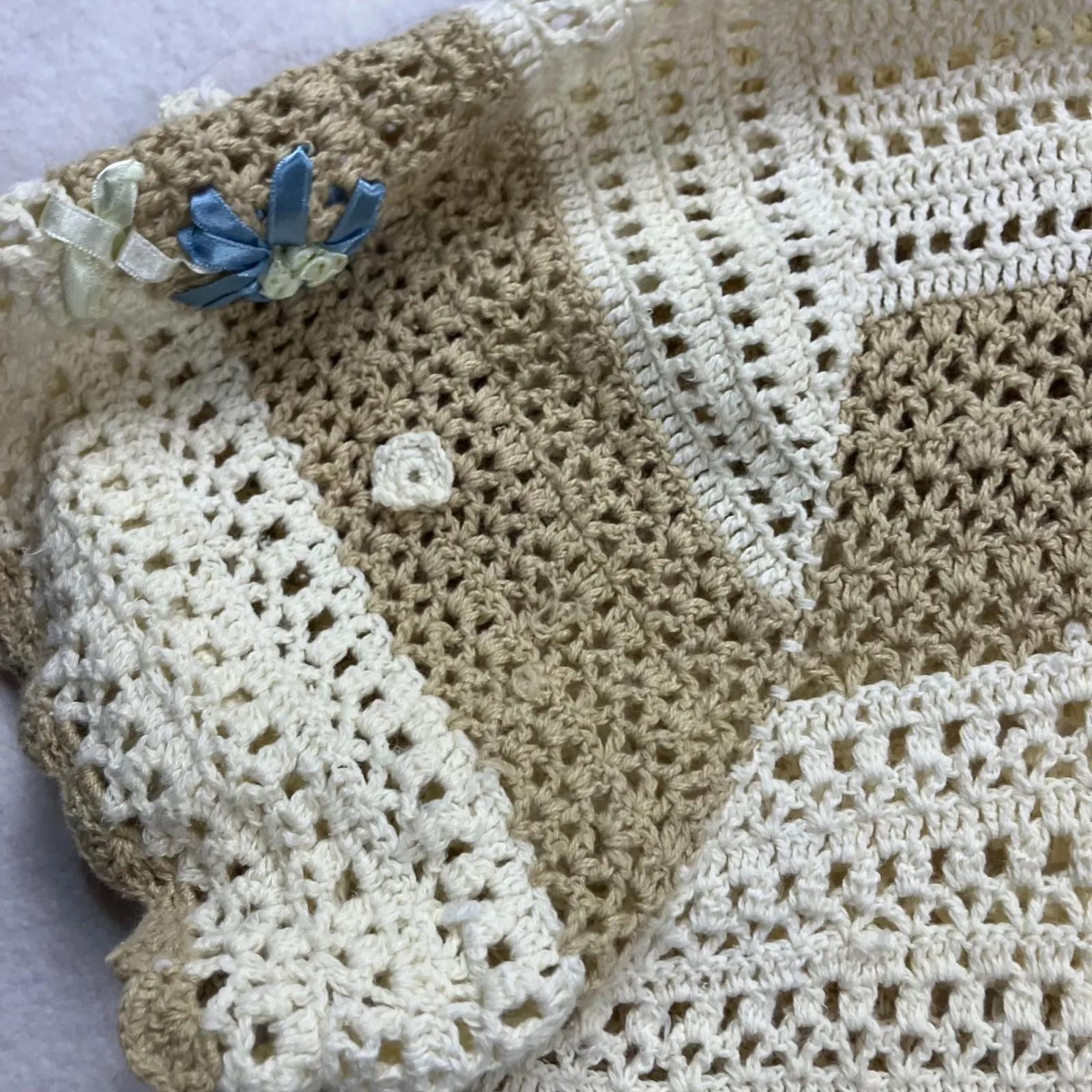 Vintage Cervelle Crochet Knit Button Up Cardigan Beige Cream Floral Applique 3X Tan - Image 3