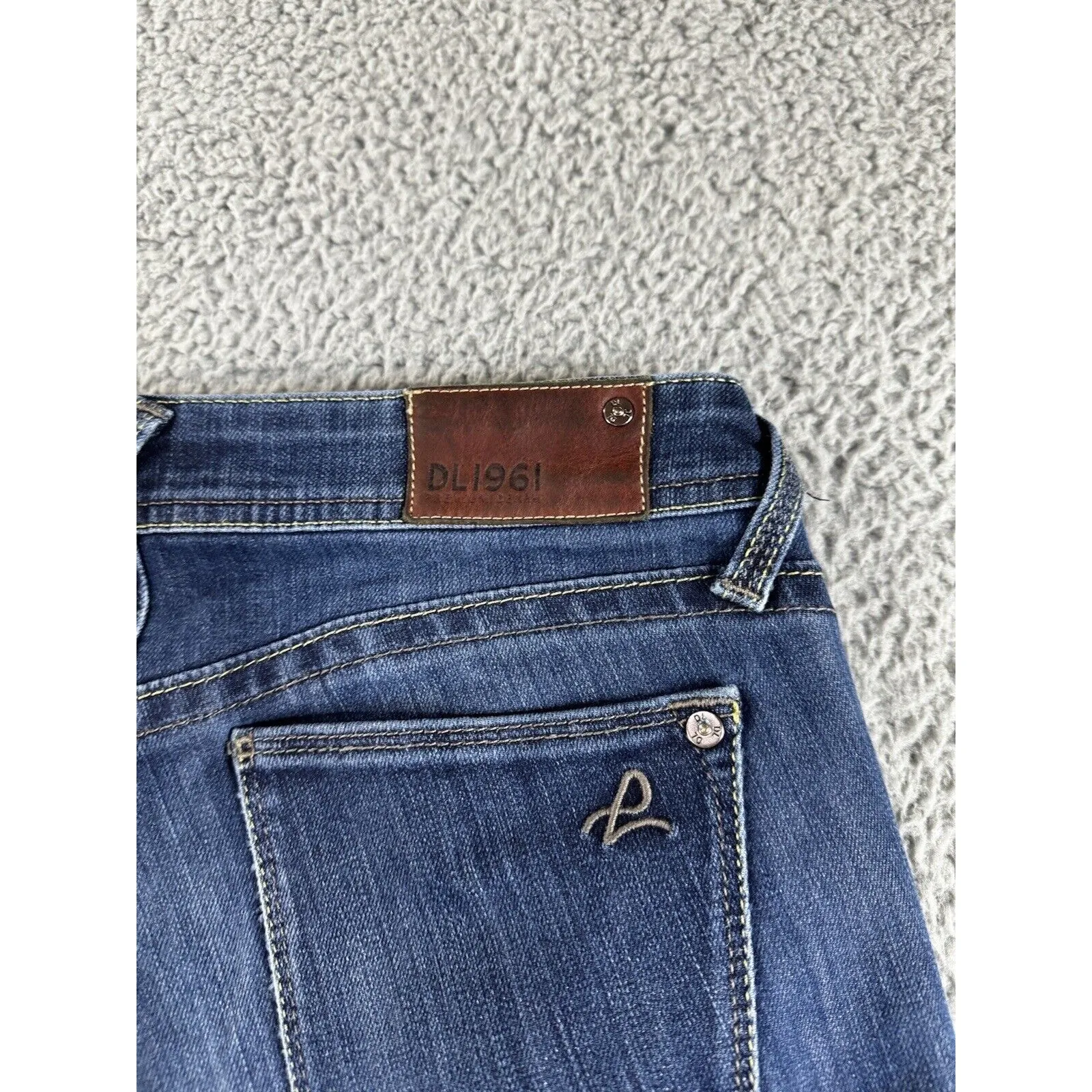 DL1961 Jeans Women 26 Kate Slim Straight Low Rise Dark Wash Blue Denim Pants‎ - Image 7