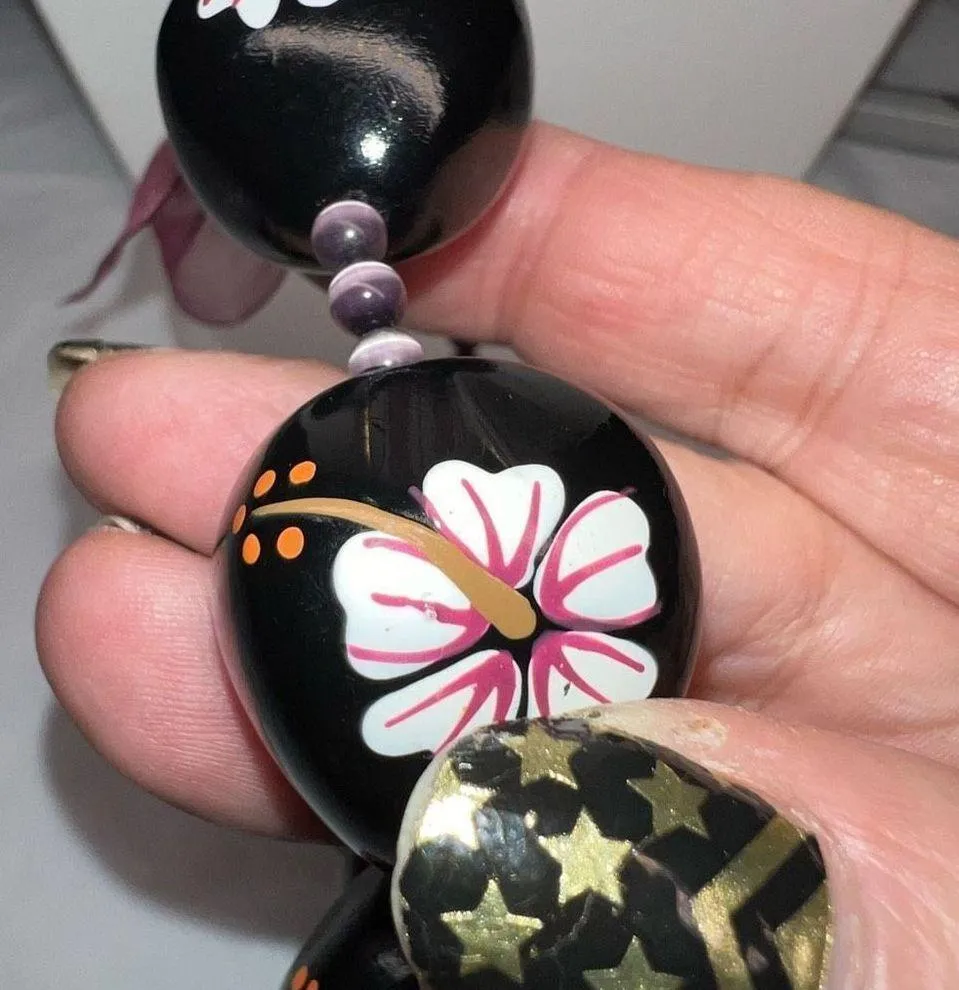 Vintage Floral Hand Painted Wooden Bead Bracelet with Gauze Ribbon - Image 5