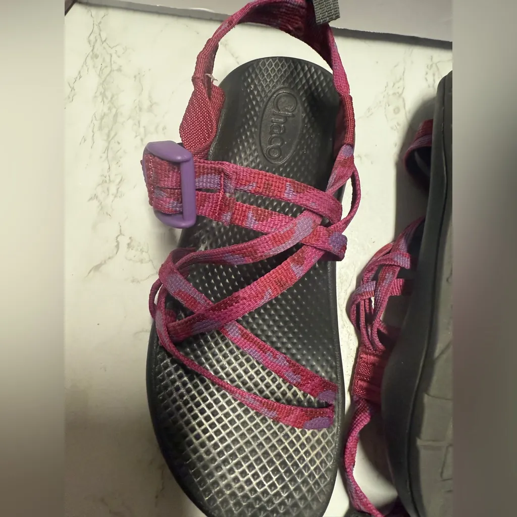 Chaco Women's Sandals with Black and Pink Straps - Image 5