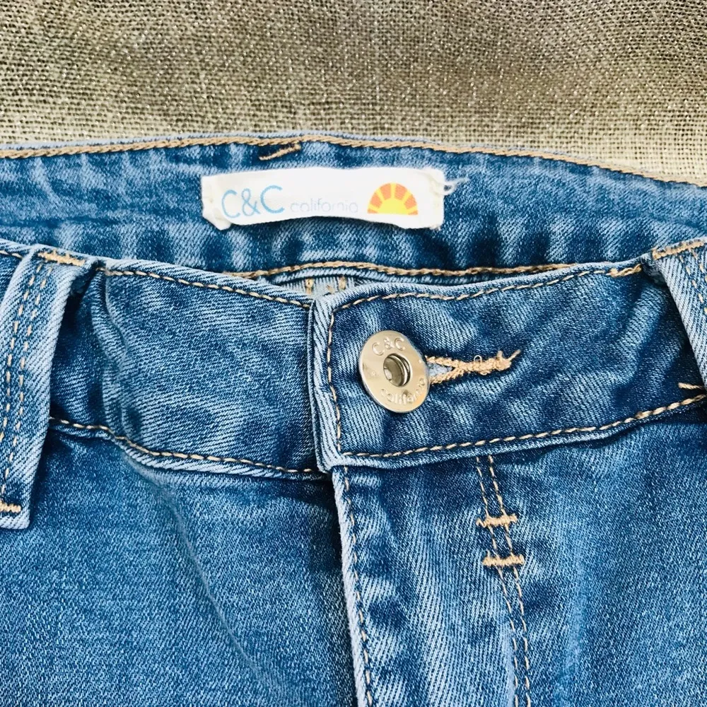 C&C California Ankle Jeans size 10 - Image 2