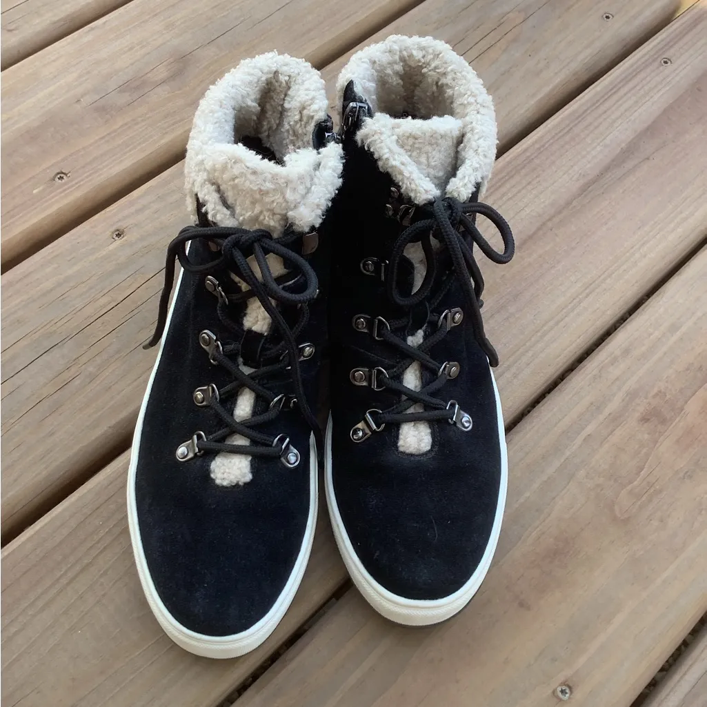 Ladies BLONDO booties- warm and CUTE🖤🤍🖤 - Image 15