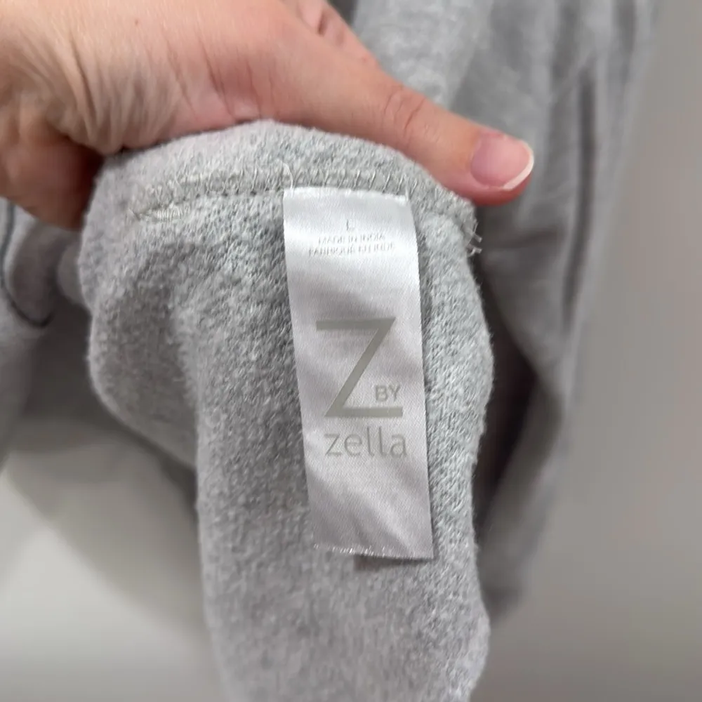 Zella Grey Hoodie with Pocket Size Large EUC - Image 5