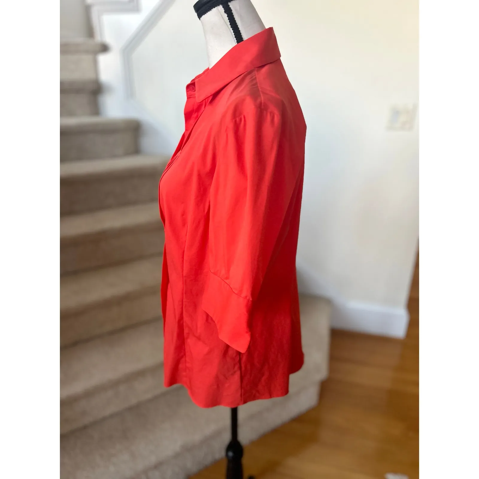 Lafayette 148 Orange Red Pin Tuck Pleat 3/4 Sleeve Collared Button Down Blouse Size 10 - Image 2