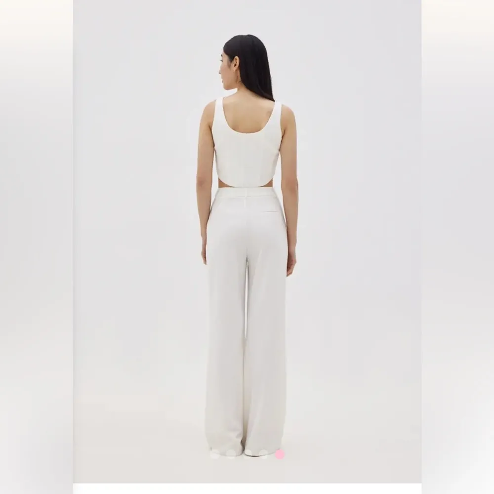 Love Bonito Pvara Regular Flare Pants (2022 Version) white Size S - Image 5